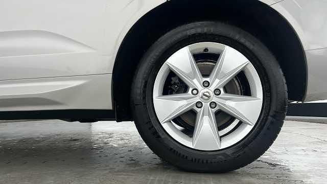 Used Volvo XC60 Momentum 247 HP (181 kW) 2022 SUV