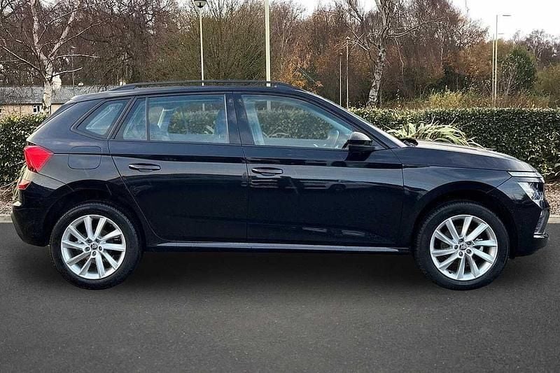 Used Skoda Kamiq SE 113 HP (83 kW) 2024 Black magic pearl effect SUV