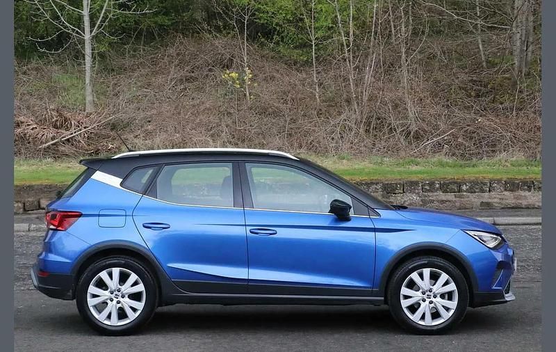 Used Seat Arona Xperience 108 HP (79 kW) 2023 Blue SUV