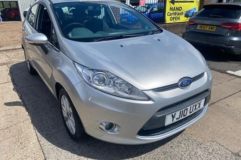 Silver Used 2010 Ford Fiesta Zetec Hatchback | £3,995 (Good price) - Image 1/1