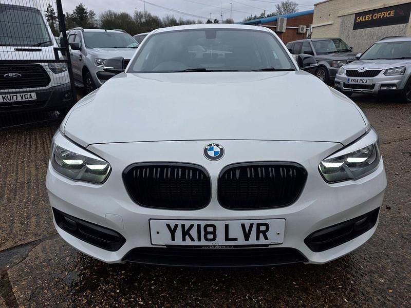 Used BMW 118 Sport Line 2018 White Hatchback