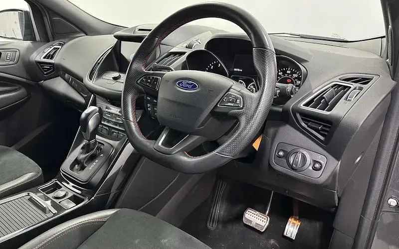 Used Ford Kuga ST-Line 180 HP (132 kW) 2019 Grey SUV