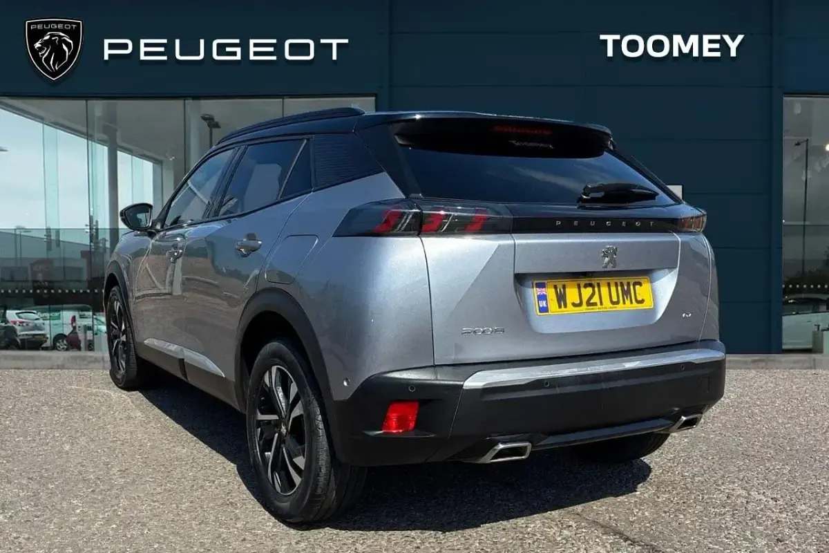 Used Peugeot 2008 GT 129 HP (94 kW) 2021 Grey SUV
