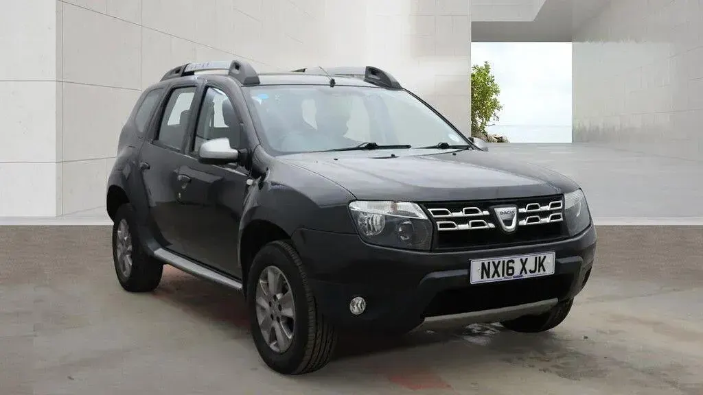 Used Dacia Duster Lauréate 2016 Black SUV