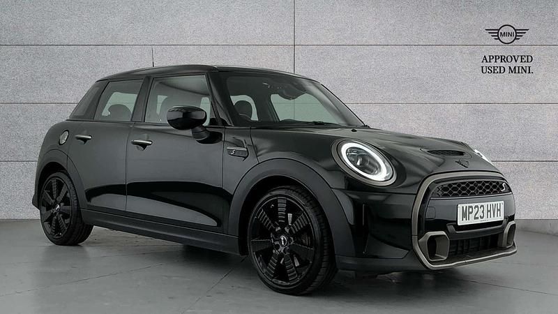 Green Used 2023 Mini Cooper S Hatch Hatchback | £21,991 (Fair price) - Image 1/4