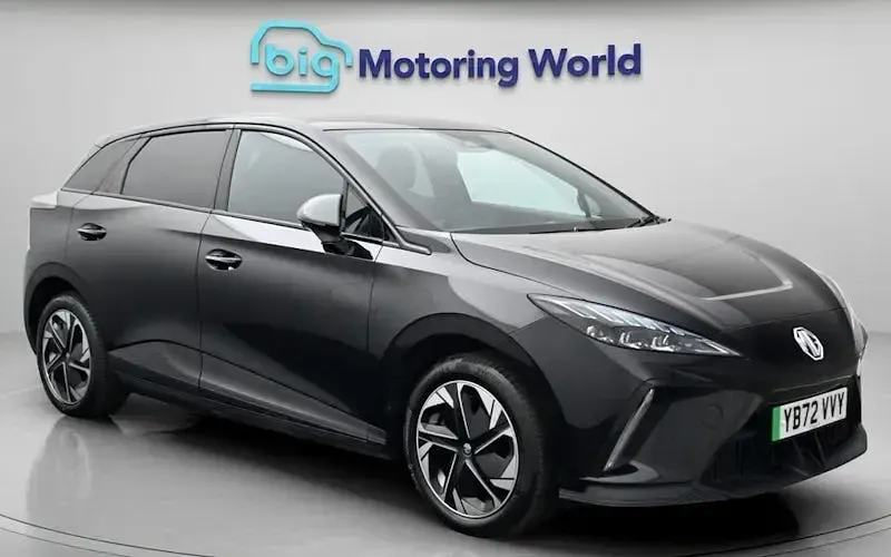 Begagnad MG MG4 EV Trophy 150 kW (204 HK) 2025 Halvkombi