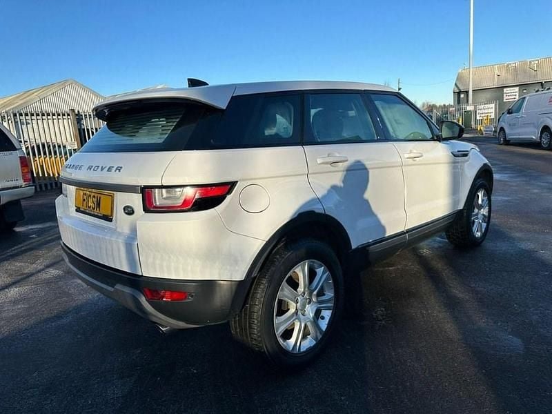 Used Land Rover Range Rover evoque SE 240 HP (176 kW) 2017 White SUV