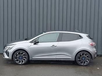 Used Renault Clio V Esprit Alpine 143 HP (105 kW) 2025 Grey Hatchback