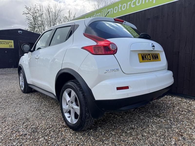 Used Nissan Juke Visia 94 HP (69 kW) 2013 White SUV