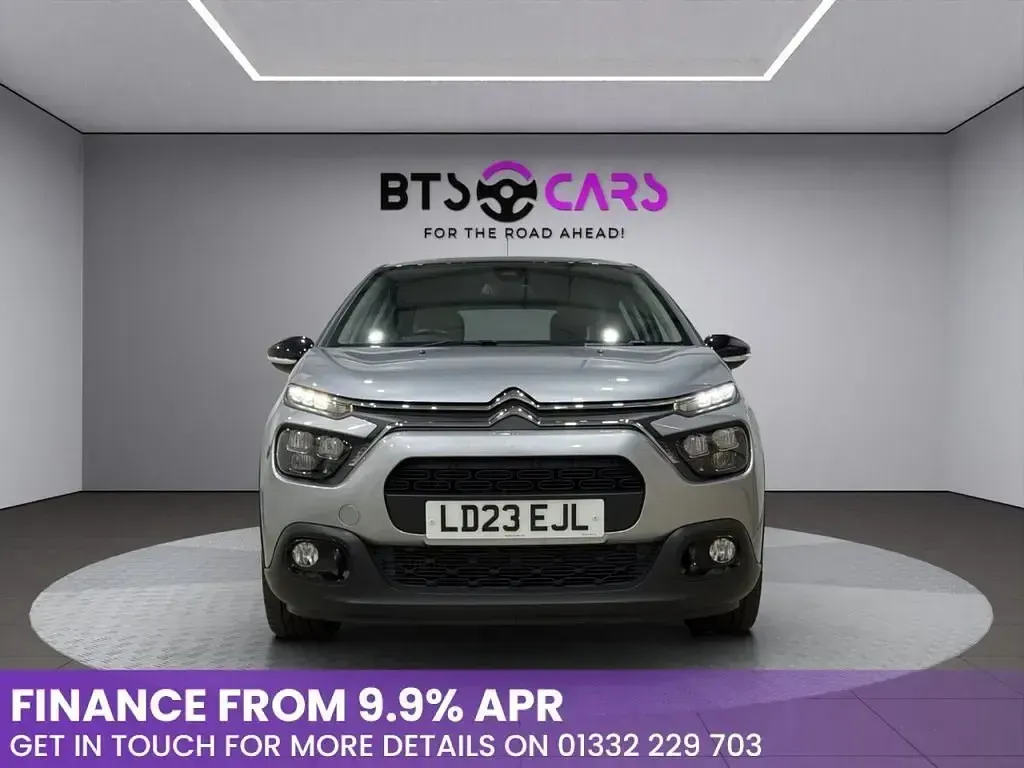 Begagnad Citroën C3 PureTech 110 HK (80 kW) 2023 Grå Halvkombi