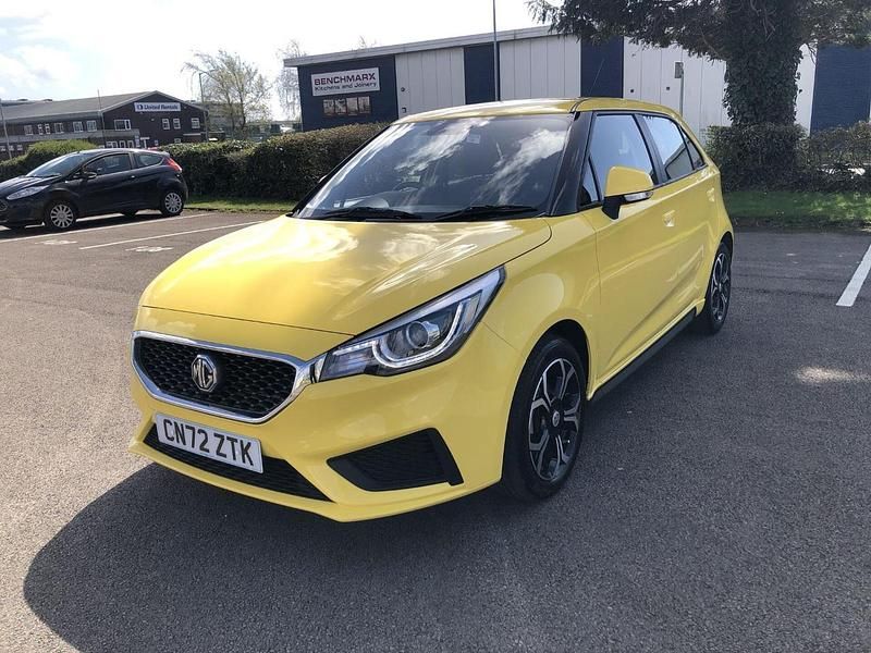 Used MG MG3 Excite 106 HP (77 kW) 2022 Yellow Hatchback