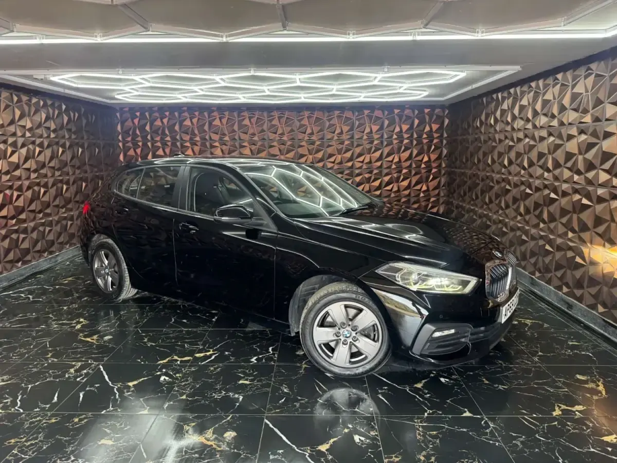 Używany BMW 116 Performance 116 KM (85 kW) 2020 Hatchback