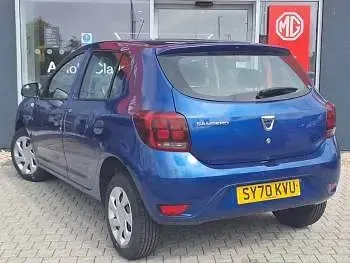 Used Dacia Sandero Essentiel 73 HP (53 kW) 2020 Blue Hatchback