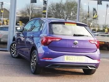 Used VW Polo Life 80 HP (58 kW) 2023 Purple Hatchback