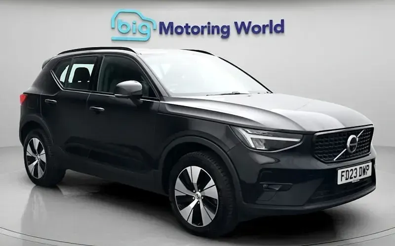 Used Volvo XC40 Plus 211 HP (155 kW) 2023 SUV