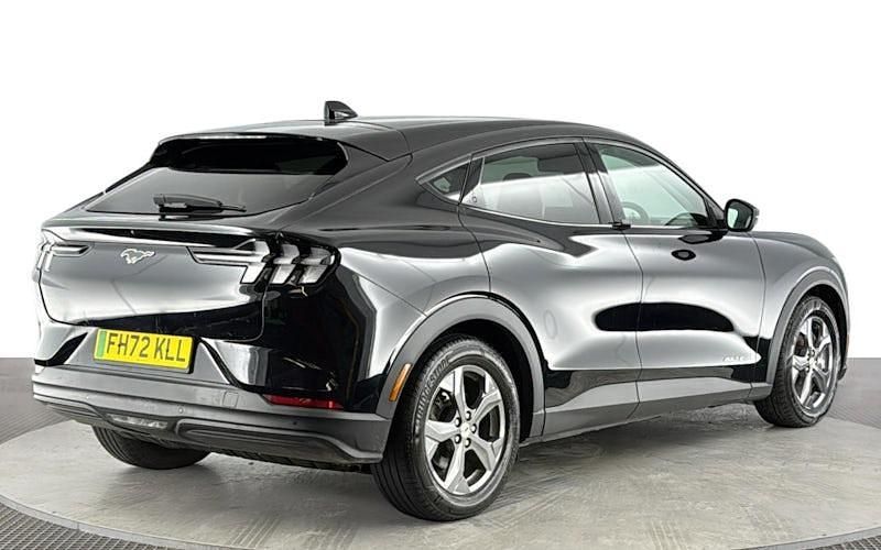 Used Ford Mustang Standard Range 269 HP (197 kW) 2022 Black Estate