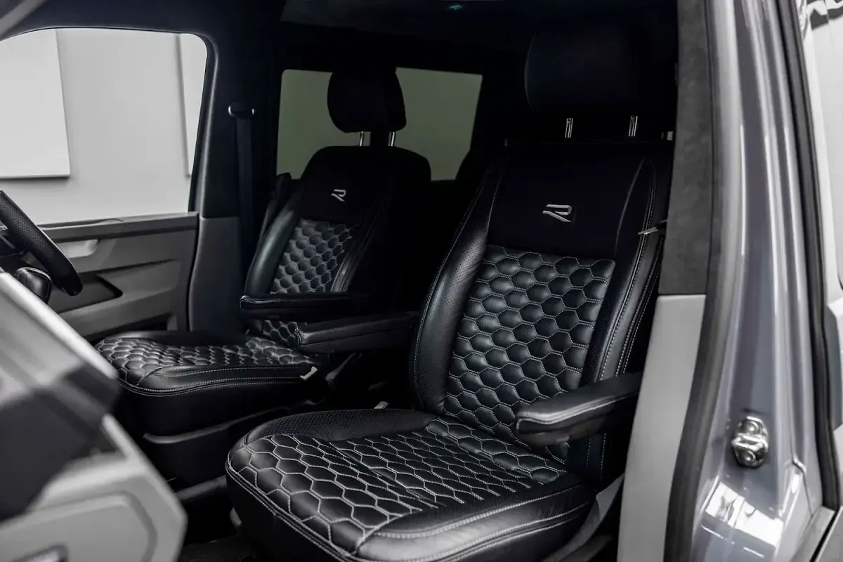 Used VW T7 Highline 150 HP (110 kW) 2024 Grey Van