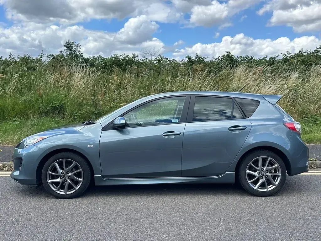 Used Mazda 3 Edition 115 HP (84 kW) 2013 Grey Hatchback