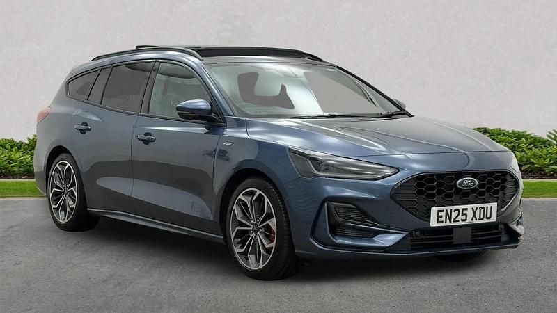 Blue Used 2025 Ford Focus ST-Line X Estate | £25,299 (Expensive) - Image 1/4
