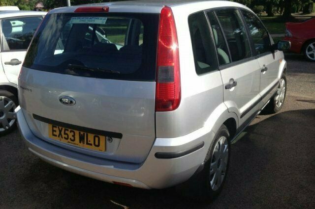 Used Ford Fusion 2004 Estate
