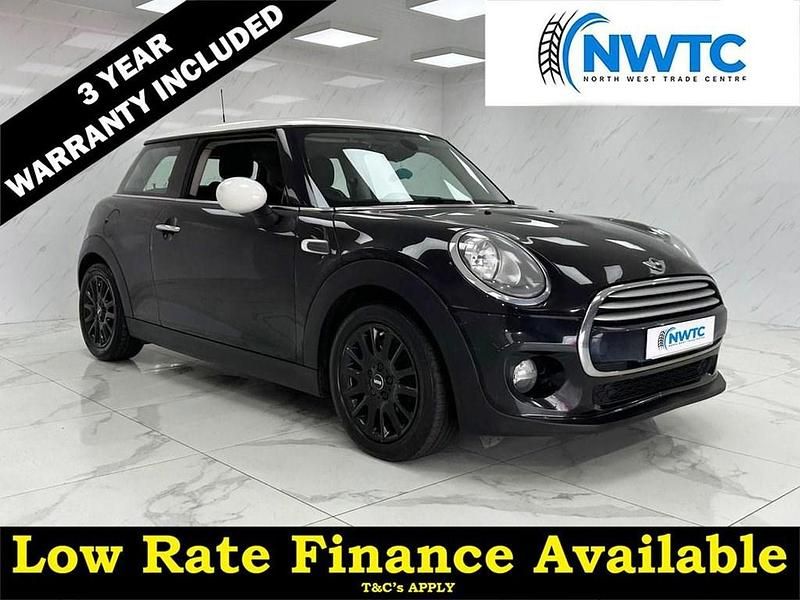 Black Used 2014 Mini Cooper D Hatch Hatchback | £3,495 (Fair price) - Image 1/4