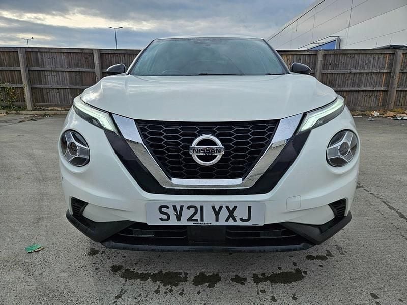 Used Nissan Juke N-Connecta 2021 White SUV
