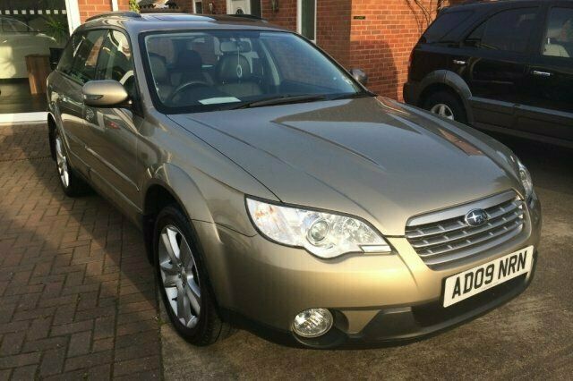 Begagnad Subaru Outback 2009 SUV