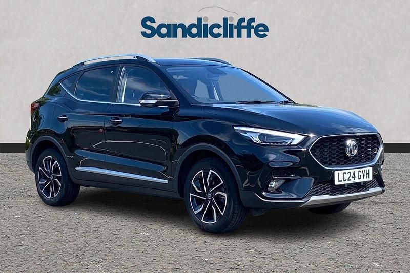 Metallic black pearl Used 2024 MG ZS Exclusive Sedan | £14,314 (Good price) - Image 1/4