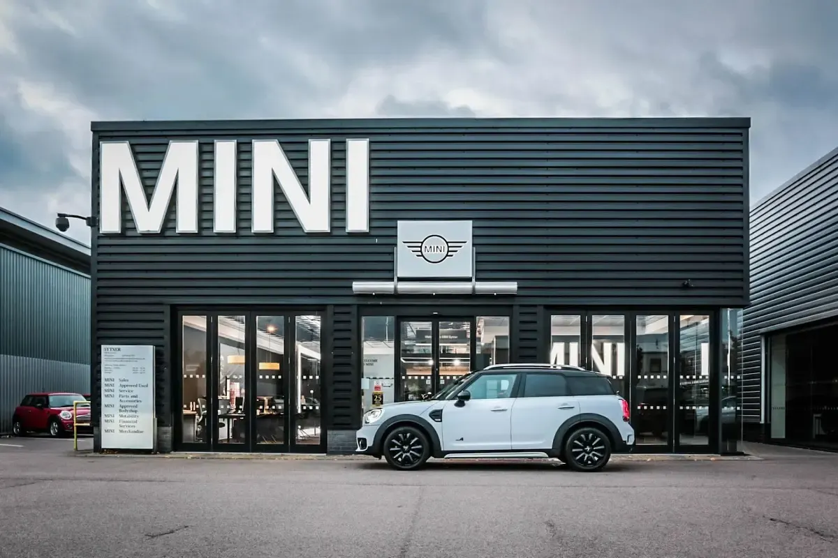 Used Mini ONE Classic 101 HP (74 kW) 2021 Grey Hatchback