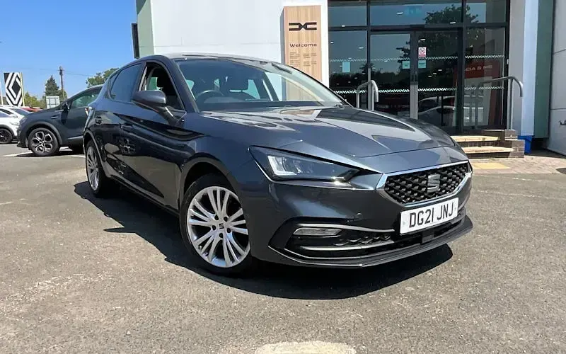 Used Seat Leon SE Dynamic 110 HP (80 kW) 2023 Hatchback