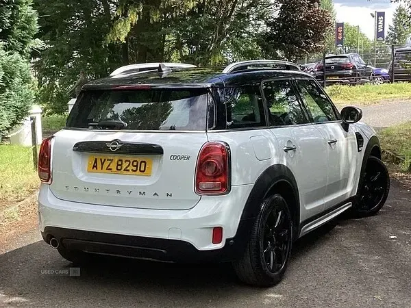 Used Mini Cooper Classic 136 HP (100 kW) 2020 White Hatchback