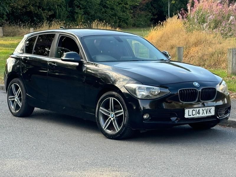 Used BMW 116 Sport Line 2014 Black Hatchback
