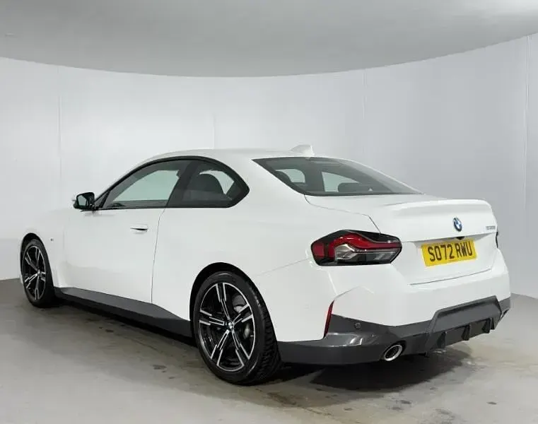 Used BMW 230 M Sport 242 HP (177 kW) 2022 White Coupe