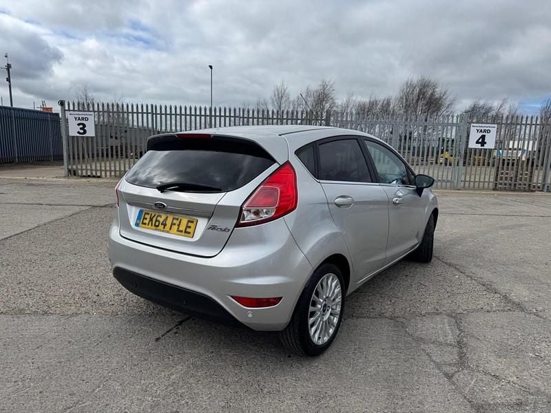 Used Ford Fiesta Titanium 2014 Silver Hatchback