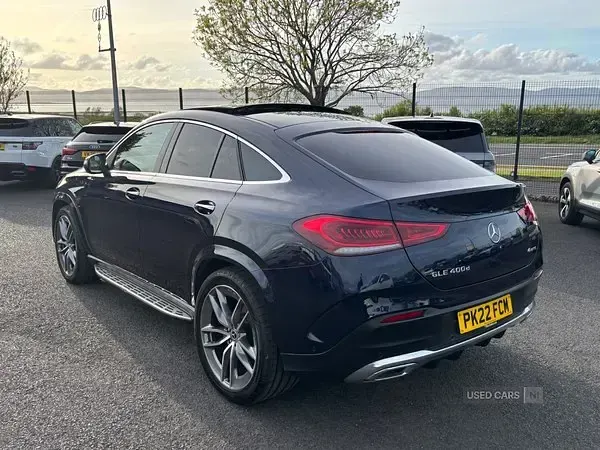 Usado Mercedes GLE400 AMG Line Premium Plus 2022 Azul Coupé