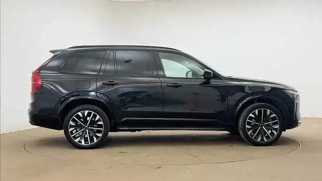Used Volvo XC90 Ultra 455 HP (334 kW) 2025 Onyx black SUV