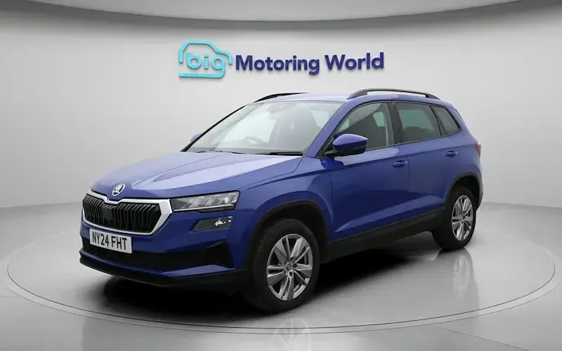 Second-hand Skoda Karoq SE Drive 150 CP (110 kW) 2024 Albastru SUV