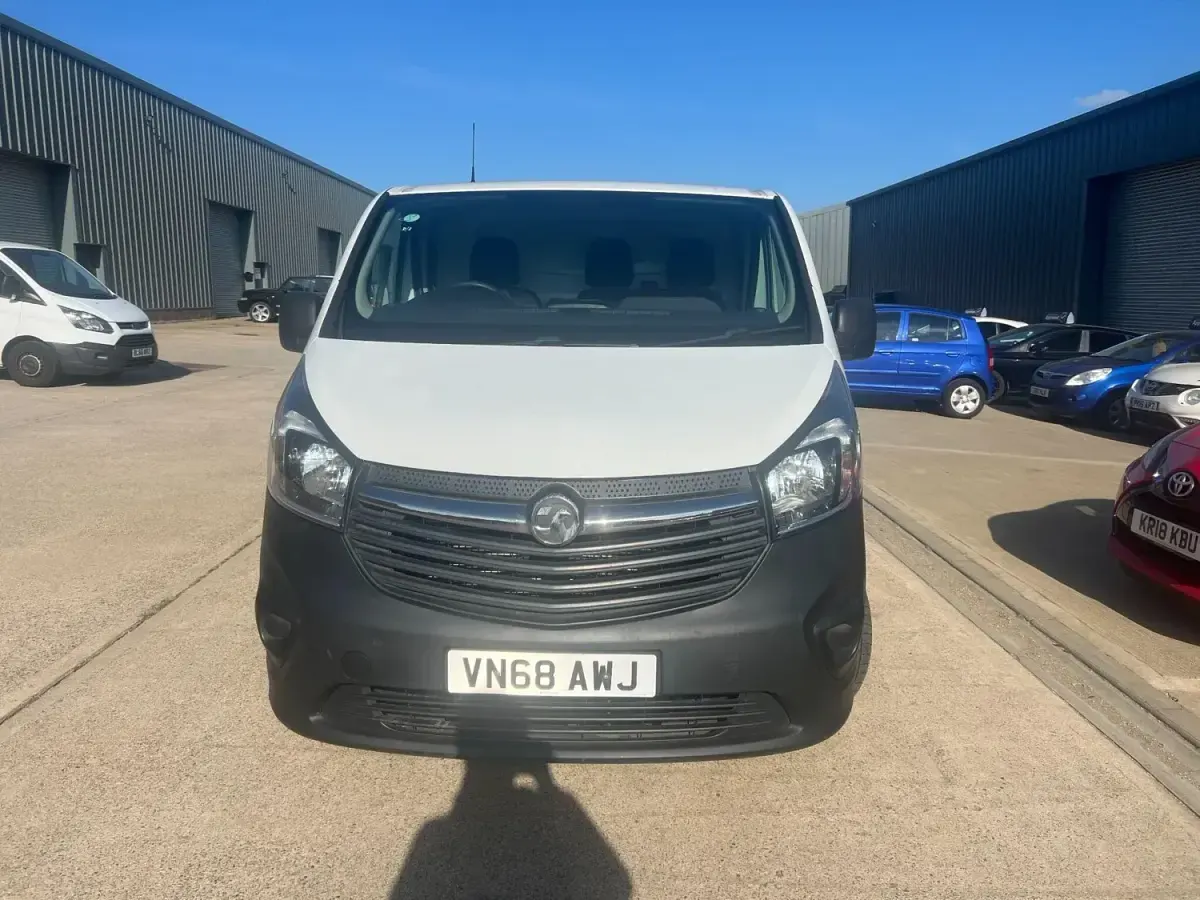 Usado Vauxhall Vivaro 2018 Branco