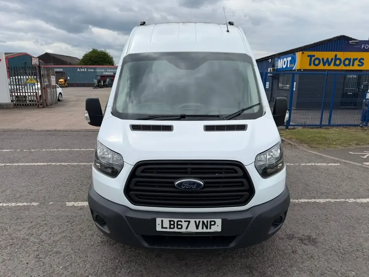 Używany Ford Transit 2018 Biały Minivan