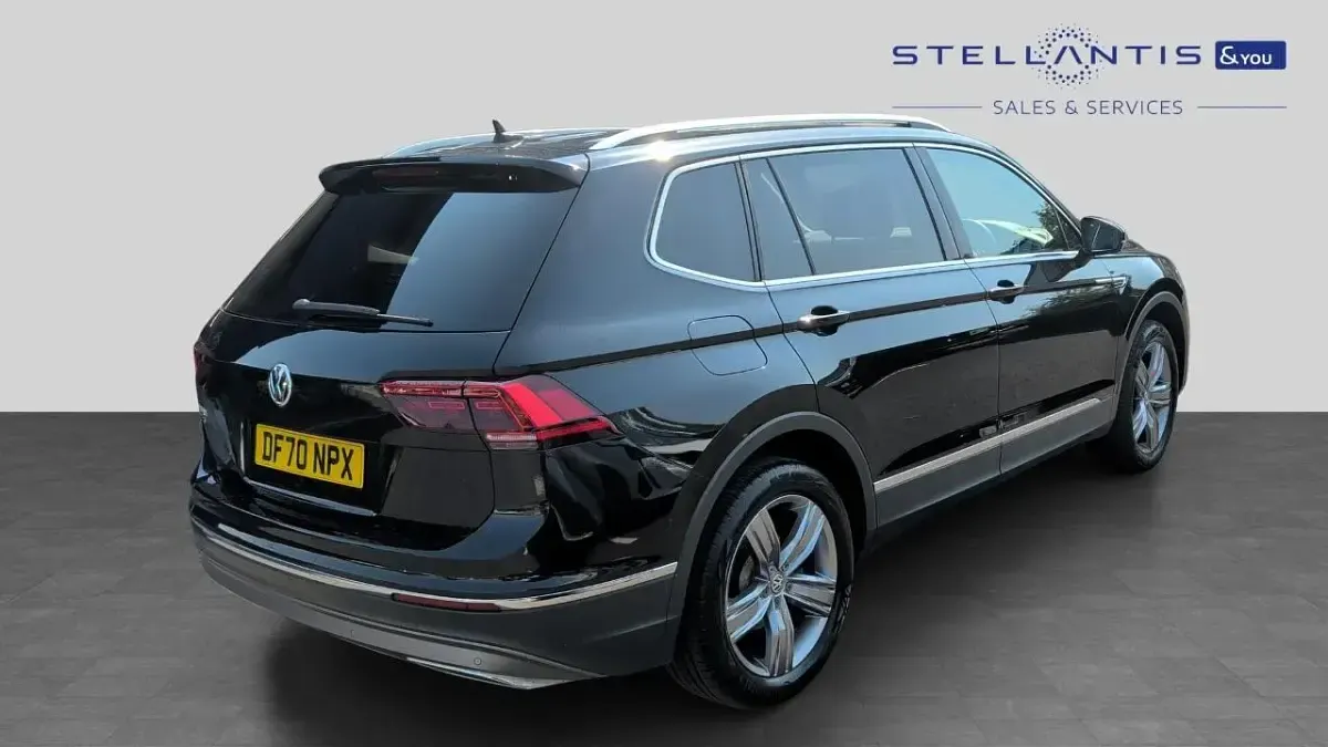 Used VW Tiguan Allspace SEL 148 HP (108 kW) 2020 Black SUV