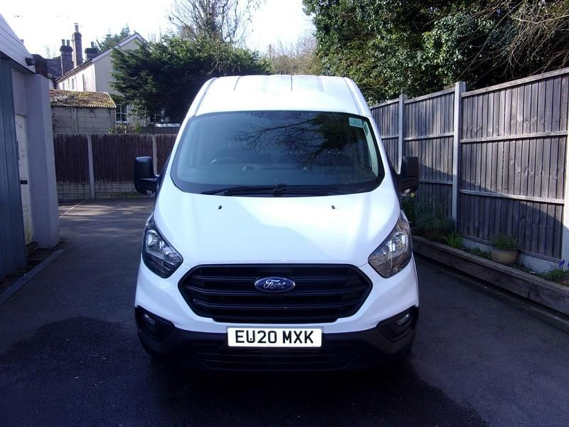 Used Ford Transit Custom 105 HP (77 kW) 2020 White Van