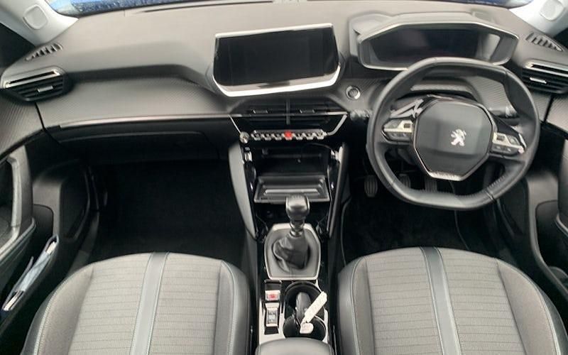 Used Peugeot 2008 Allure Premium 131 HP (96 kW) 2022 SUV