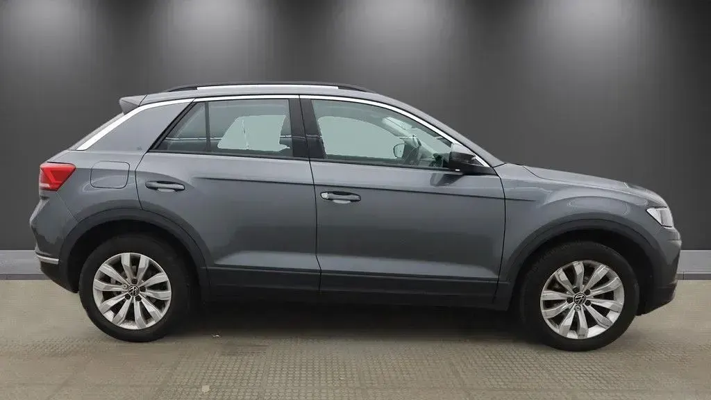 Used VW T-Roc SE 150 HP (110 kW) 2021 Grey SUV