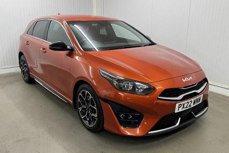 Used Kia Ceed GT-Line 158 HP (116 kW) 2022 Orange Hatchback
