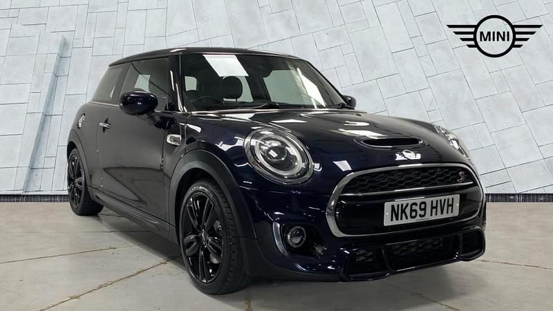 Black Used 2019 Mini Cooper S Hatch Hatchback | £14,950 (Fair price) - Image 1/4