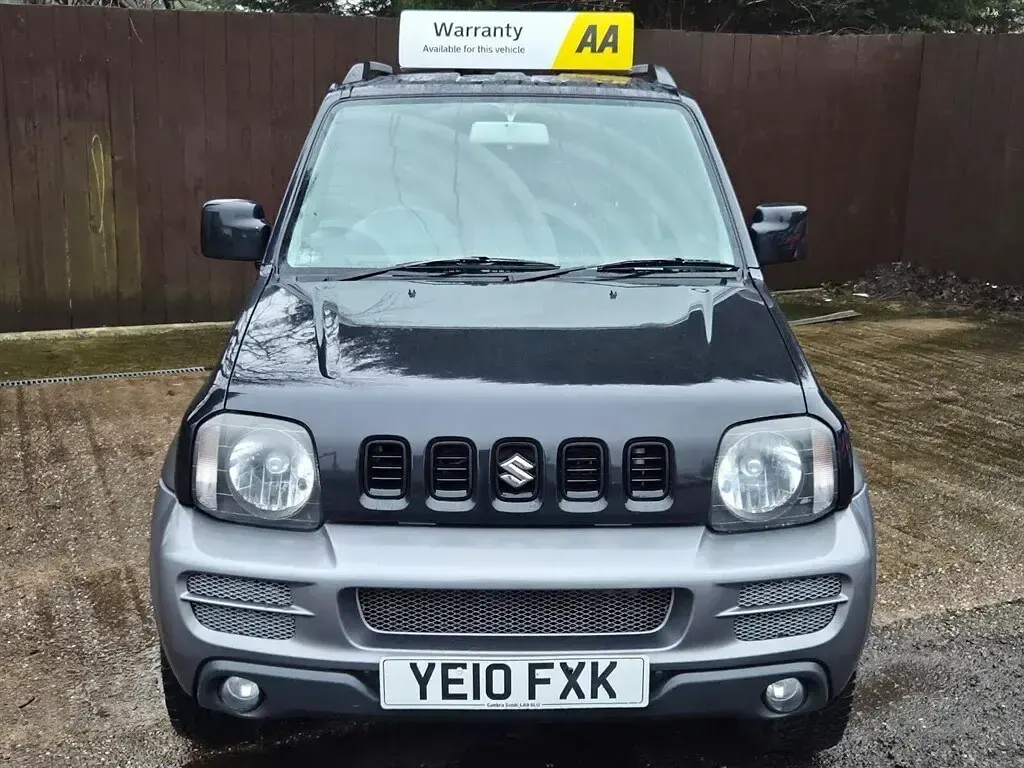 Used Suzuki Jimny SZ4 85 HP (62 kW) 2010 Black SUV