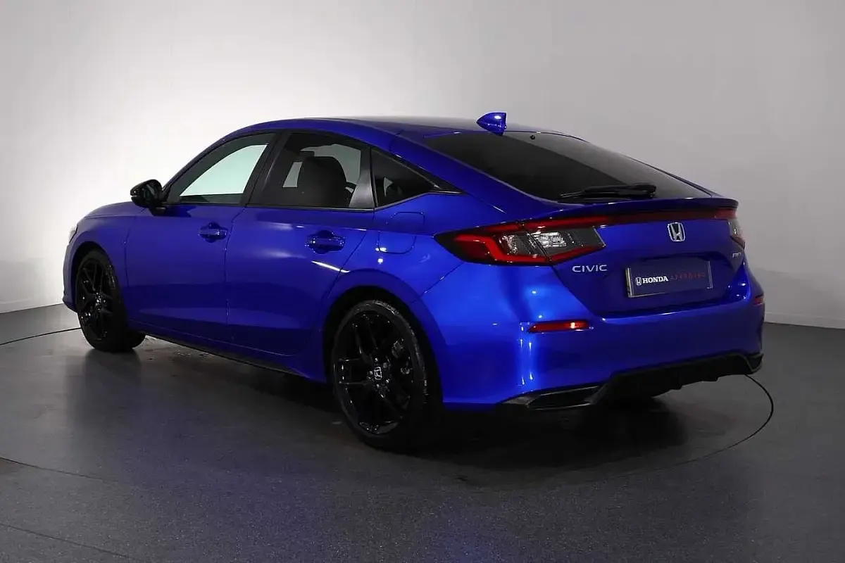 Used Honda Civic Sport 143 HP (105 kW) 2024 Blue Hatchback