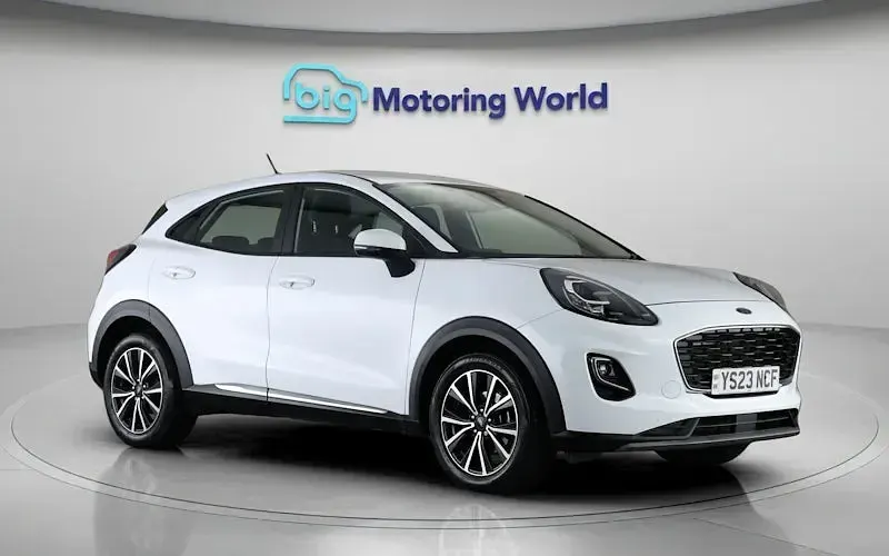 Usado Ford Puma Titanium 155 CV (114 kW) 2023 Blanco SUV