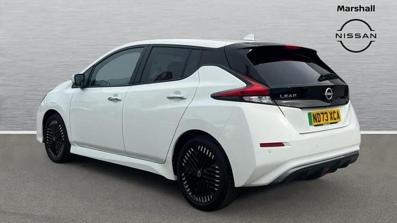 Occasion Nissan Leaf Shiro 110 kW (150 ch) 2023 Blanc Citadine