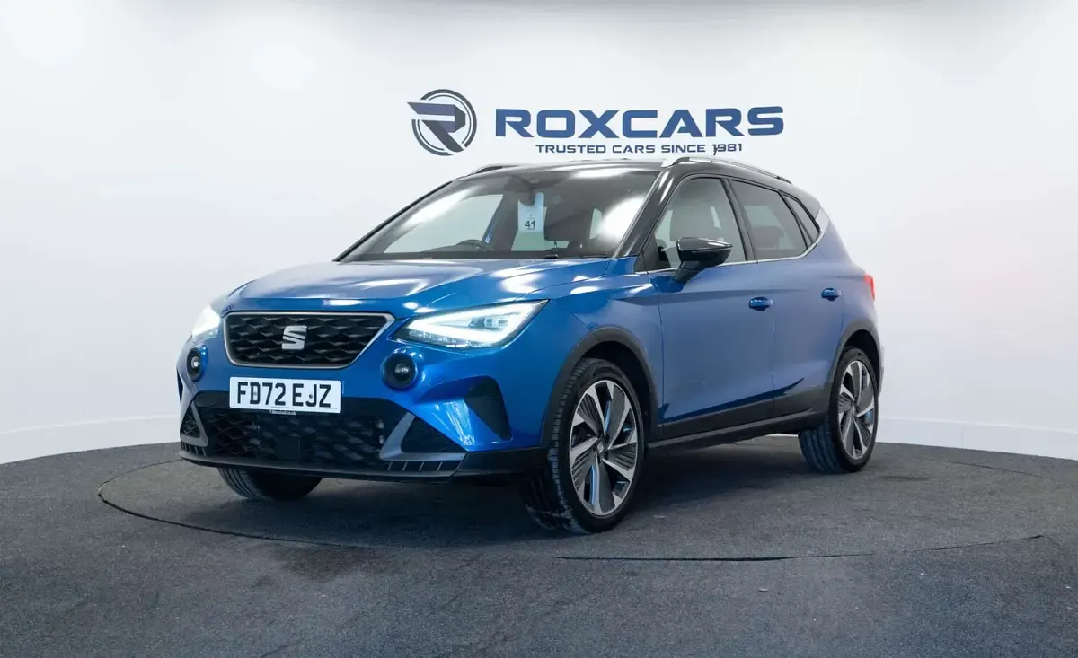 Used Seat Arona FR 110 HP (80 kW) 2023 Blue SUV
